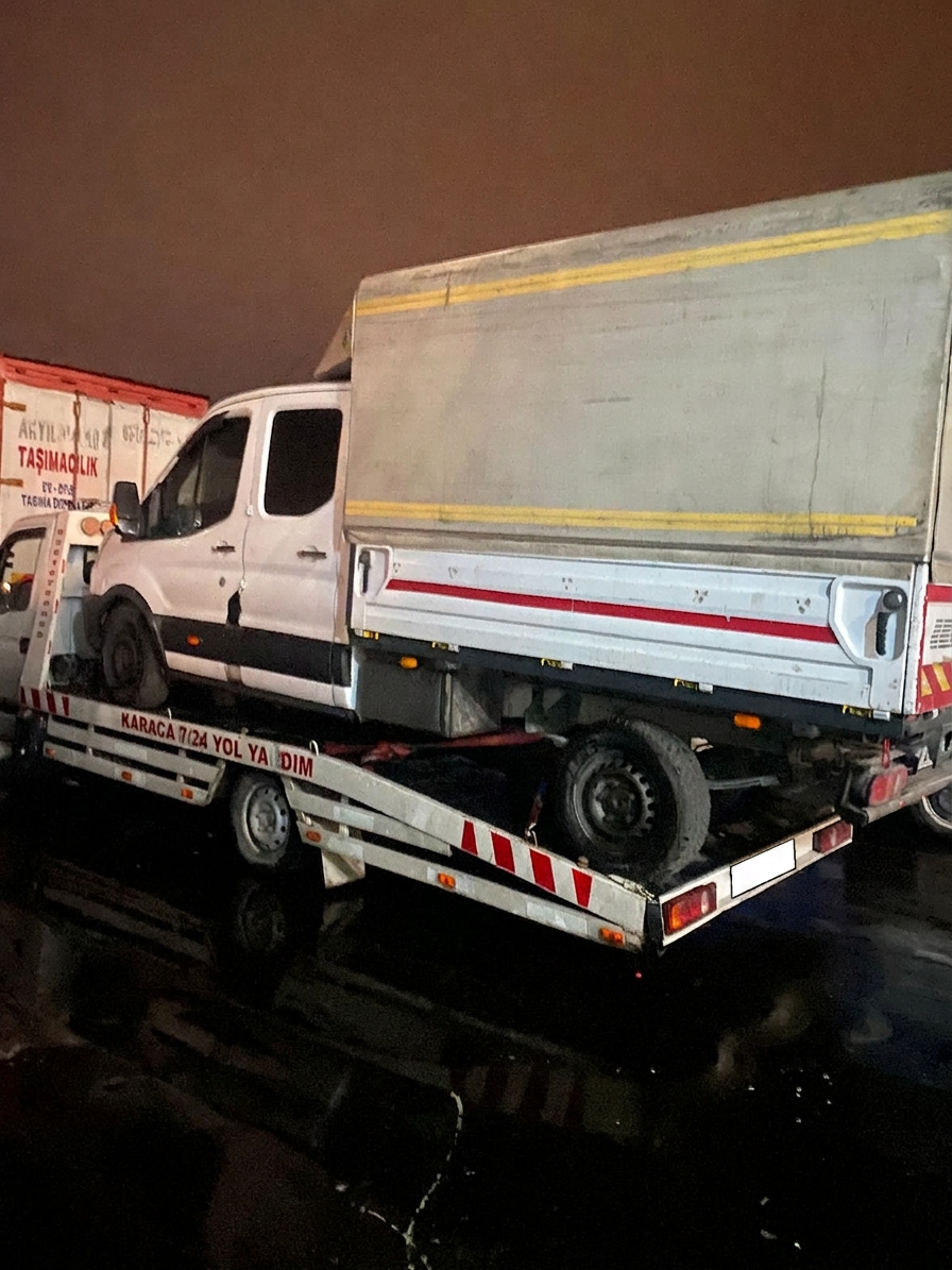 Gece kamyonet çekme hizmeti